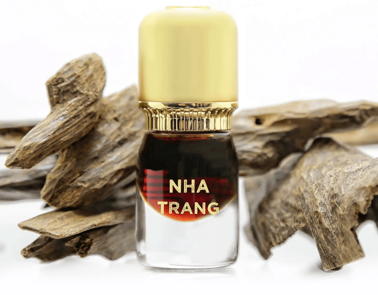 Vintage Oud Oil: Nha Trang LTD